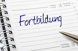 Terminkalender mit dem Eintrag Fortbildung
